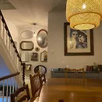 Vere House, Apartment 2, Spacious & Great Location