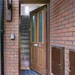 Central And Stylish 2 Bedroom Ravenhill Road Flat