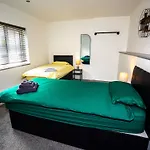 Beach Front Hideaway, Caswell Bay