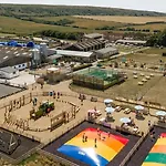 Eco Pod 2 At Tapnell Farm