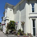 Barramore Holiday Apartments