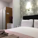 Windsor Park Hotel