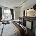 Bayona Guest House