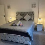 Luxury,Location And Convenience F3