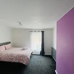 Cosy House With Floating Beds In Belfast