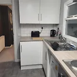 Cosy 2 Bedroom House