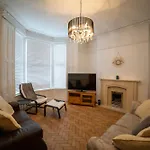 Insurance Stays - Anfield L4 - Spacious House