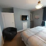Greenlands Guest House