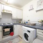 City Centre Vintage Theme Guest Rooms Free Parkin