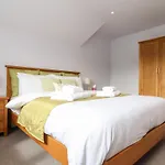 Charlotte'S House