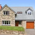 Charlotte'S House