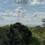 Luxury Air Conditioned 6 Bedroom Hythe Seaside