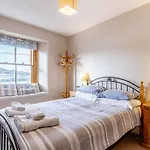 4 Bed In Polruan Pc060