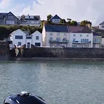 Waterfront Location, Balcony, Sea Views, Free Parking