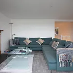 Falmouth Townhouse With Beautiful Panoramic Views