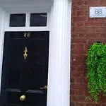 Seagrass Studios - 88 North Marine Road