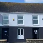 Palms 2 - Central, 5 Mins Walk To Beach + Parking!