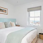 Shanklin Villa