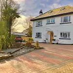 Trethewey Guest House