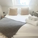 Charming Two-Bedroom Artist'S Residence In Central Penzance