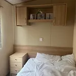 3 Bed Caravan Lido Beach