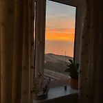 Beachfront Artsy Apartment