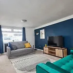Comfortable House By The Coast