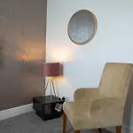 Beautiful 1 Bedroom Flat No 7. Stunning Sea Views.