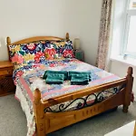 Fairhill Cottage Perfect Location With Garden In Central Ballycastle