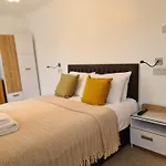 The Torland - Paignton Seafront - Free Parking, All Rooms En-Suite