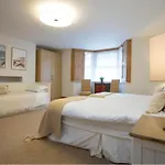Whitby Walk To Everywhere Rooms