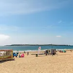 4 Bed In Tenby Fb193