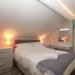 Pine Cottage