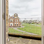 South Green Lodge