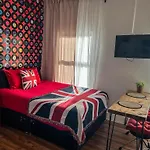 J&W Apartments With Free Parking