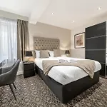 Abbey Apartments Modern Aparthotel For Tourists & Professionals