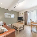 Abbey Apartments Modern Aparthotel For Tourists & Professionals
