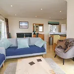 Beach Lodge