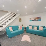 The Cottage At Logan Lodge
