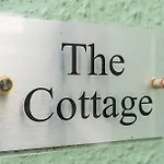 The Cottage At Logan Lodge
