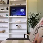 Top Location Perranporth Apartment