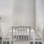 2 Bed House Sleeps 5 The Heart Of Liverpool