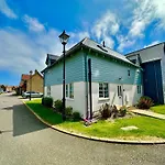 Aubergine Cottage