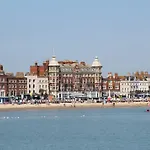 2 Bed In Weymouth 93560