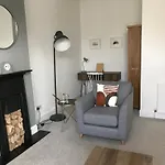 Caerlaverock Cottage