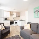 Host & Stay - Trafalgar Square Apartments