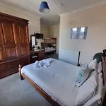 Eastmount Hall Hotel