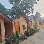 Hong Thu Homestay & Bungalow