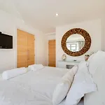 16 Ocean Point