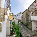 14 Virgin Street